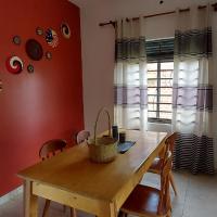 Lavila. Fully furnished 2 bedroomed house. Located in busukuma, wakiso Uganda., ξενοδοχείο σε Gayaza