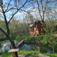Fisherman's Cabin (Friendship Land) โรงแรมในŞelari