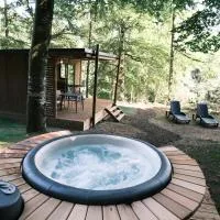 Liginiac में, होटल Lodge avec SPA privatif - Foret et Lac