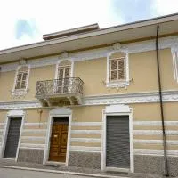 Villino Liberty nel cuore della Marsica, viešbutis mieste Luco neʼ Marsi