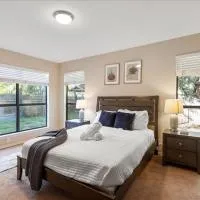 Charming 3-Bedroom Oasis in the heart of Austin