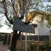 Villa Kriton Smart home، فندق في Máyiras