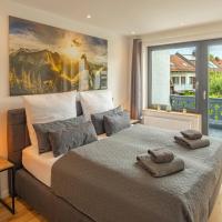 SweetHome - Luxus Ferienhaus mit Sauna, hotel in Olching