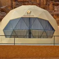 Desert Knights camp, hotel em Disah
