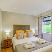 Birch Lodge 16, hotel v destinaci Newton Stewart
