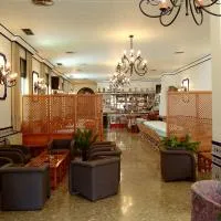 Hostal San Francisco โรงแรมในกัมปิยอส