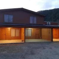 Cabañas Raulies, Neltume., хотел в Пуерто Фуй