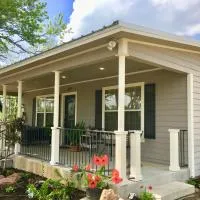 Phoenix Nest Guest Houses - Sunday House, hotel em Llano