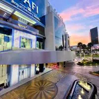 Safi Royal Luxury Metropolitan, хотел в Монтерей