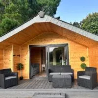 Riverside Retreats - Frankie Parking sleeps 4, hotel a Gwinear
