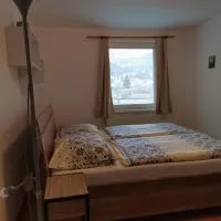 Apartmán Family s výhľadom na Choč, hotel u gradu 'Lúčky'