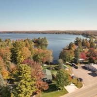 Lakefront Kalkaska Cottage with Fire Pit!, hotel i Kalkaska