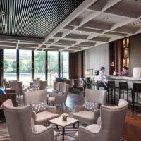 Courtyard by Marriott Shanghai International Tourism and Resorts Zone, hotel en Shanghái