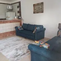 Beachside Chalet ,Sidi kerir, ξενοδοχείο σε Sidi Krir