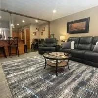 Penthouse Mountain Haven with Community Spa Room, Hotel in Kellogg