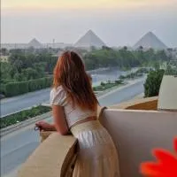Pyramids sunrise inn, hotel v Káhiře