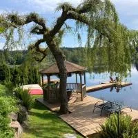 Cottage Lake Bed and Breakfast, hotel u gradu 'Woodinville'