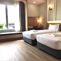 Mayflower Grande Suite Hotel, hotell sihtkohas Phitsanulok lennujaama Phitsanuloki lennujaam - PHS lähedal