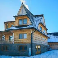 Tatra Wooden Apartment, hotel i Ratułów