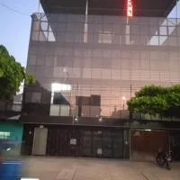 Los Kristales, hotel u gradu Tingo Maria
