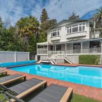Camellia House - Elevator Access, Swimming, and Spa Pools, hotel en Fairfield Park, Nelson