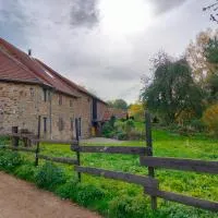 Gîte Au gré du vent - 12 personnes - Calme, nature et confort, hotel u gradu 'La Goutelle'