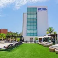 SUNSOL UNIK Luxury Hotel, hotel din Porlamar