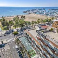 Hotel Rovira, hotel v destinácii Cambrils