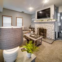 Cozy Erie Vacation Rental with Patio and Seasonal Pool, hotel near Erie International Airport - ERI, Erie