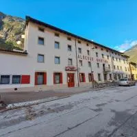 Albergo Martina, hotel sa Chiusaforte
