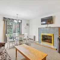Cedarbrook Queen Suite 108, hotel em Killington