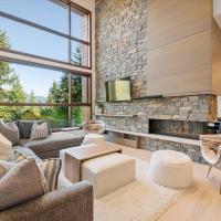 Lakecrest 7 - Perfect Summer Getaway, Walk to Lake, Views, BBQ - Whistler Platinum