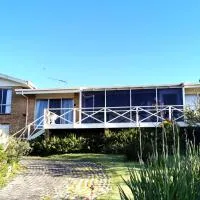 Flinders Island Masters Quarters - Lady Barron, хотел в Lady Barron