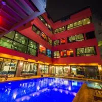 Thongtara House Boutique Srinakarin, hotel u Bangkoku