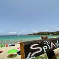 Seaside Apartment Baja Sardinia - Rent from August 8, 2026, to August 29, 2026, hotell i Baja Sardinia