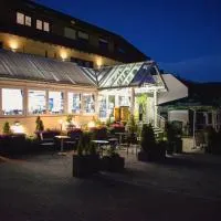 Hotel & Restaurant Olio é Pane ENZKLÖSTERLE, hotel in Enzklösterle