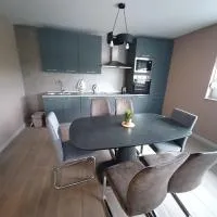 Apartman Noel、Izimjeのホテル