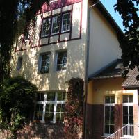 Kleines Apartment in Mönchengladbach-Neuwerk, hotel en Neuwerk, Mönchengladbach