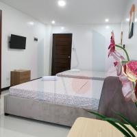 RiCres Hometel Double Bed R124, hotel di Samal