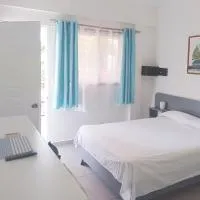 Hotel Casa Coco، فندق في بوكا شيكا