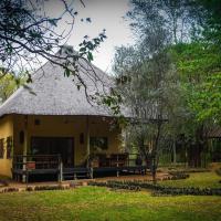 6-person bush villa at Kruger Park entrance Phalaborwa