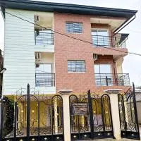 LUXOR RESIDENCE YASSA DOUALA, готель у місті Ngori