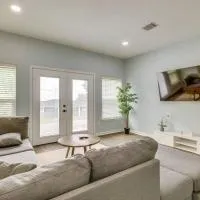 Vacation Home Lake Livingston!، فندق في Onalaska