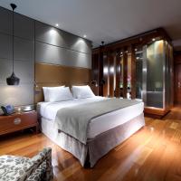 Eurostars Madrid Tower โรงแรมที่Fuencarral-El Pardoในมาดริด