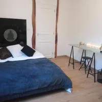 Chambre spacieuse et zen, hotel Lafresnoye városában