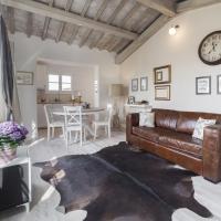 Firenze top-floor flat close to Arno