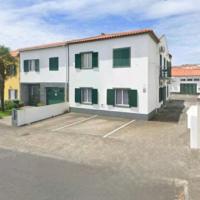 Cozy apartment close to airport, hotel in zona Aeroporto di Ponta Delgada - PDL, Ponta Delgada