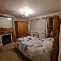Double Room near Airport, hotel near London Stansted Airport - STN, Takeley