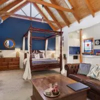 Bluebell Cottage Gembrook - Heated Spa & Wood Fireplace โรงแรมในGembrook