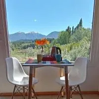 La Casa de los Cuadros, hotelli kohteessa Lago Puelo